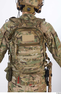 Photos Frankie Perry Army USA Recon rucksack upper body 0009.jpg